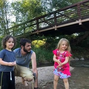 Meet your Posher, Thomas